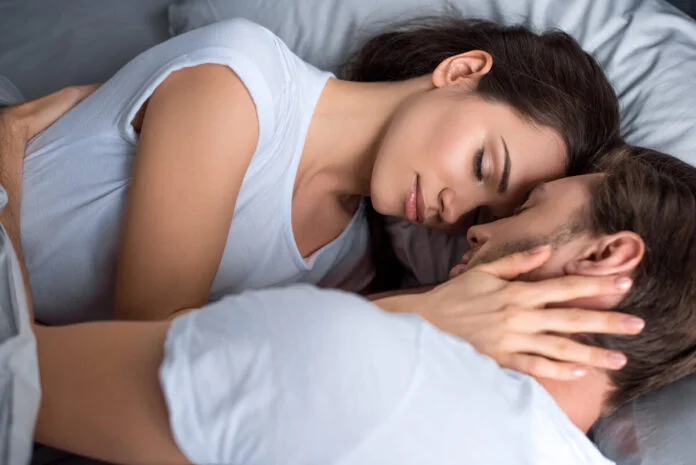 Men-Woman-in-bed